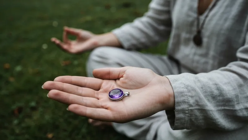 Bienfaits du pendentif améthyste